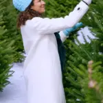Lindura A Christmas Angel Match White Coat